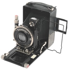 @ Voigtlander Bergheil 6,5 x 9