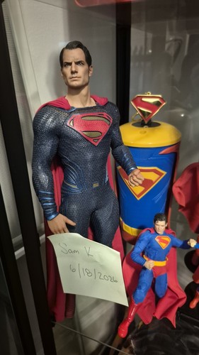 Hot toys bvs superman - toys,