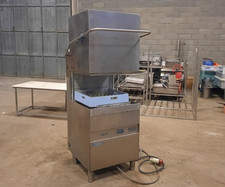 Lavastoviglie professionale