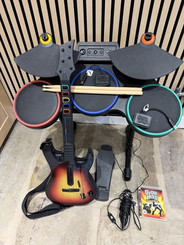 Guitar hero world - world, tour