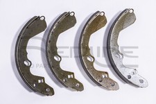 KIT GANASCE FRENO POSTERIORE