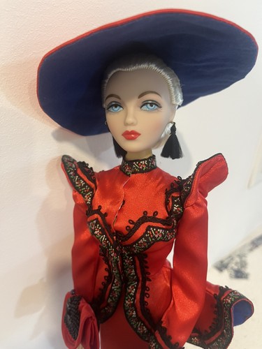 Ashton drake 2003 - 2003, doll