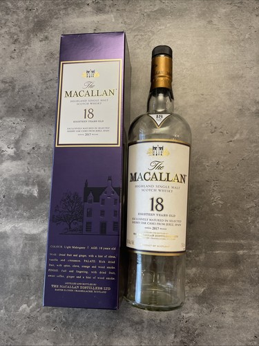 Bottiglia vuota whisky