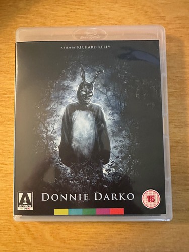 Donnie darko arrow se 2 - (arrow,