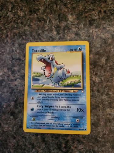 Totodile 111 neo genesis - totodile,