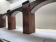 ponte ferroviario Plastico