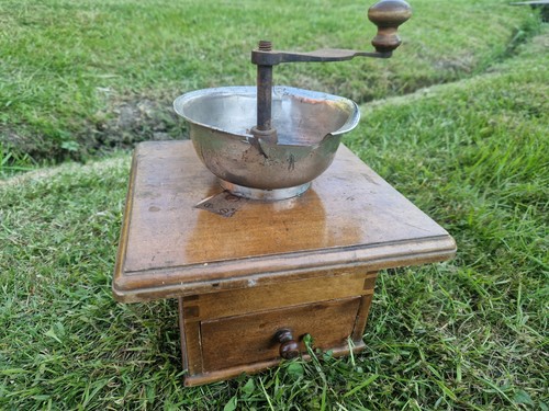 Antico macinino cucina - macinino,