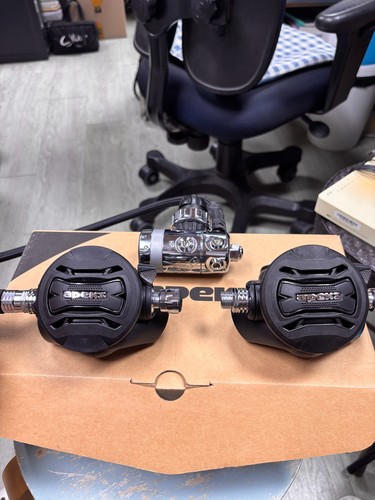 Set regolatore apeks dst - set,