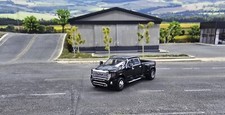 GMC Sierra 3500 Denali Dually