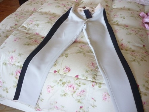 Pantaloni nuovi donna