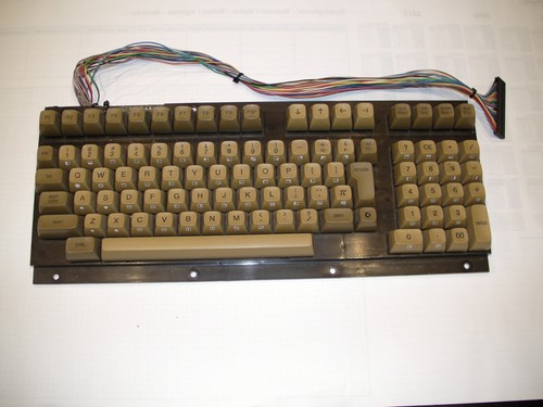 Commodore cbm 610 620 b500 - commodore,