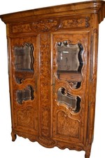 Antico armadio stile Luigi XV  epoca primi '800  in radica di olmo RESTAURATO