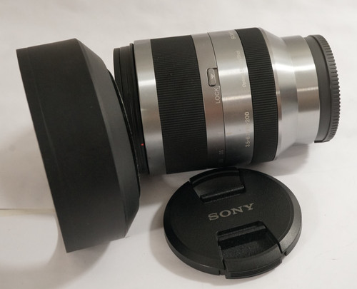 Sony 200 mm sel18200 - 18-200,