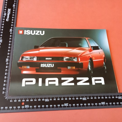 Brochure auto isuzu piazza - brochure,