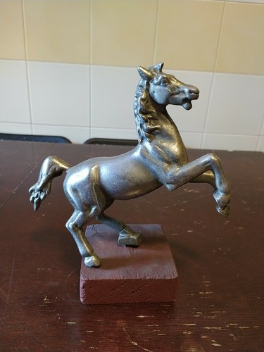 Statua metallo base - metallo,