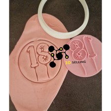 Numero 18 cookie cutter