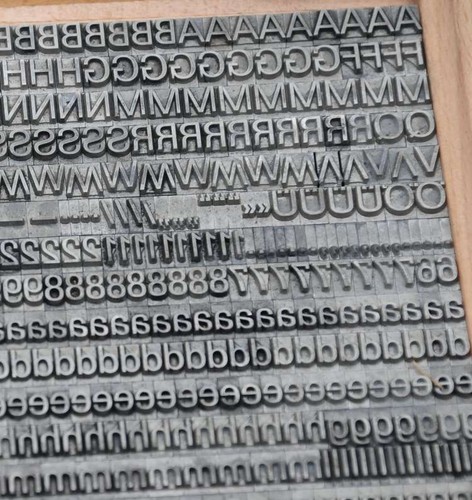 Grotesk scrittura in - mm,
