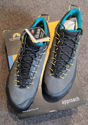 Scarpe trekking sportiva - da,