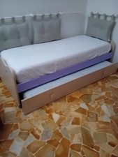 Letto Doppio Estraibile Con Comodino