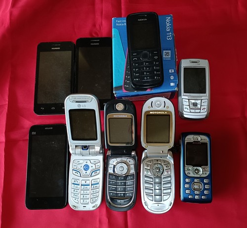 Lotto telefoni cellulari - lotto, 9