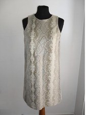 Particolare Vestito Abito