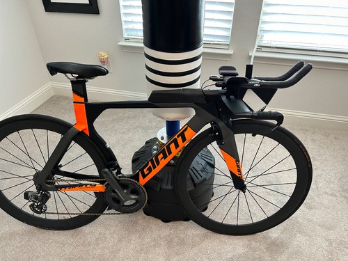 Giant advanced trinity - advanced, pro