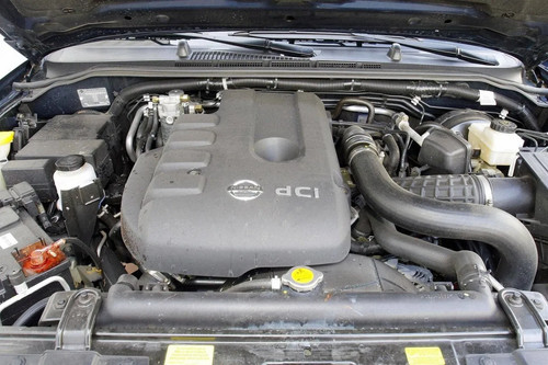 Motore nissan navara - motore,