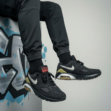 Nike Air Max 180 OG taglia