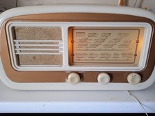 radio d'epoca funzionante modello Siemens SM5022,anno di produzione 1951
