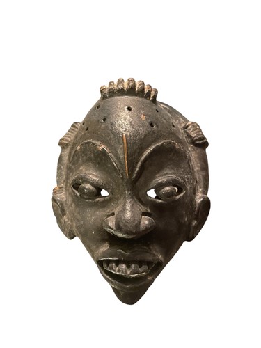 Maschera africana - , in