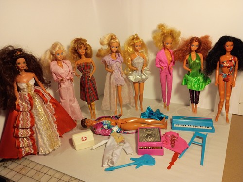 Enorme lotto bambole - barbie, &