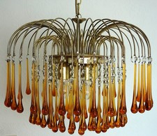 Bellissimo lampadario a goccia