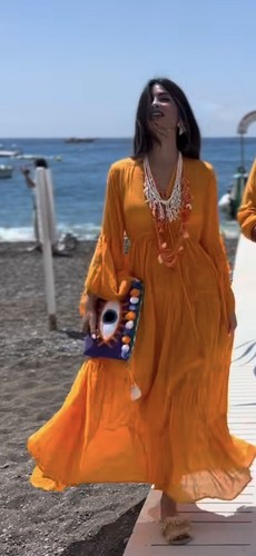 Abito lungo svasato cantalupo