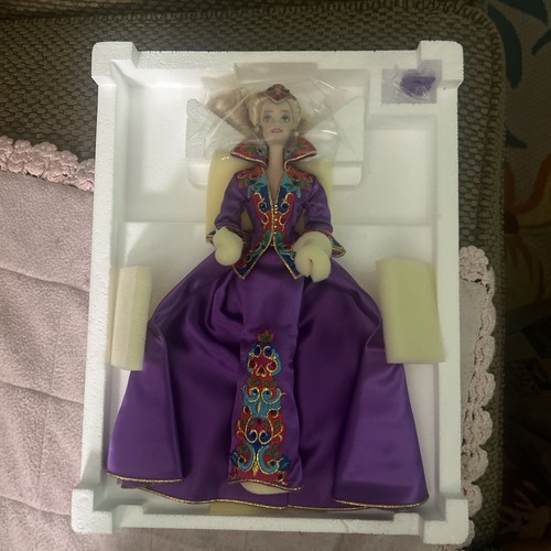 Bambola barbie royal splendor - bambola,