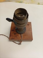 PORTALAMPADA E27  VINTAGE ANTICO ANNI '50 CON INTERRUTTORE GIREVPLE RAME BRONZO