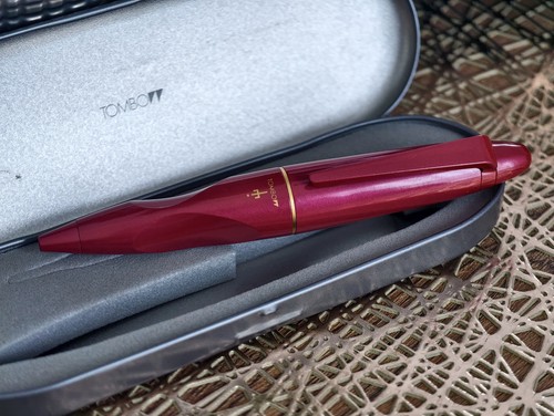 Nuovo tombow nave zoom - tombow, la