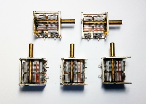 Condensatore variabile - 5, x