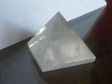 cristalloterapia PIRAMIDE