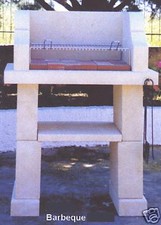 BARBECUE  NUOVO  IN PIETRA