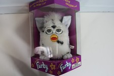Furby modello 70-800, nuovo