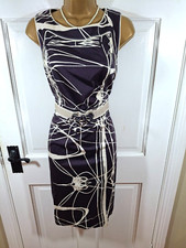 Abito Mariella Rosati in cotone fantasia viola e panna, UK 14, nuovo senza etichette