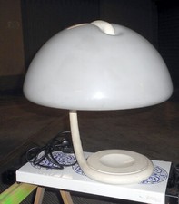 Lampada da tavolo - Luce Serpente Bianco -design Elio Martinelli 1965