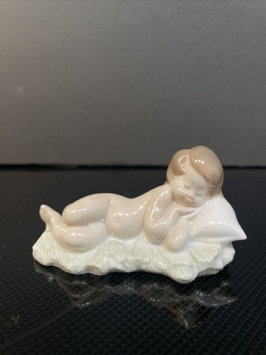 Lladro nude baby sleeping - nude, on