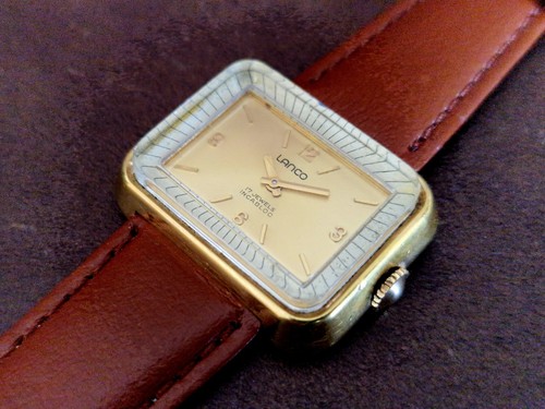 Orologio meccanico svizzero
