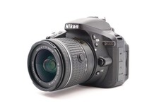 Nikon D5300 Fotocamera Digitale + AF-P 18-55mm G VR Reflex Camera | Ricondizionato