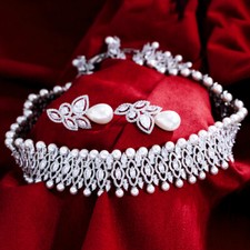 Collana orecchini perle
