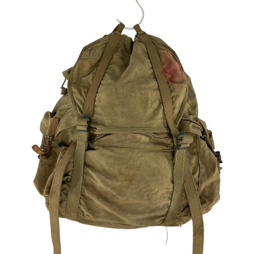Vecchio zaino vintage - vecchio,