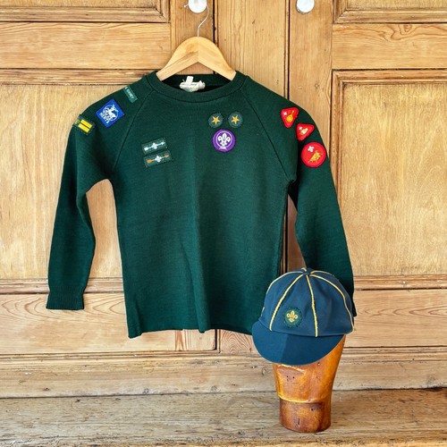 Vintage cub scouts - cub, uniform