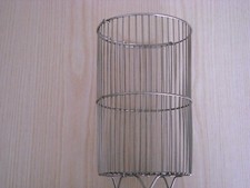 CESTELLO IN METALLO CON MANICO