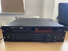 TASCAM DA-40 Registratore DAT
